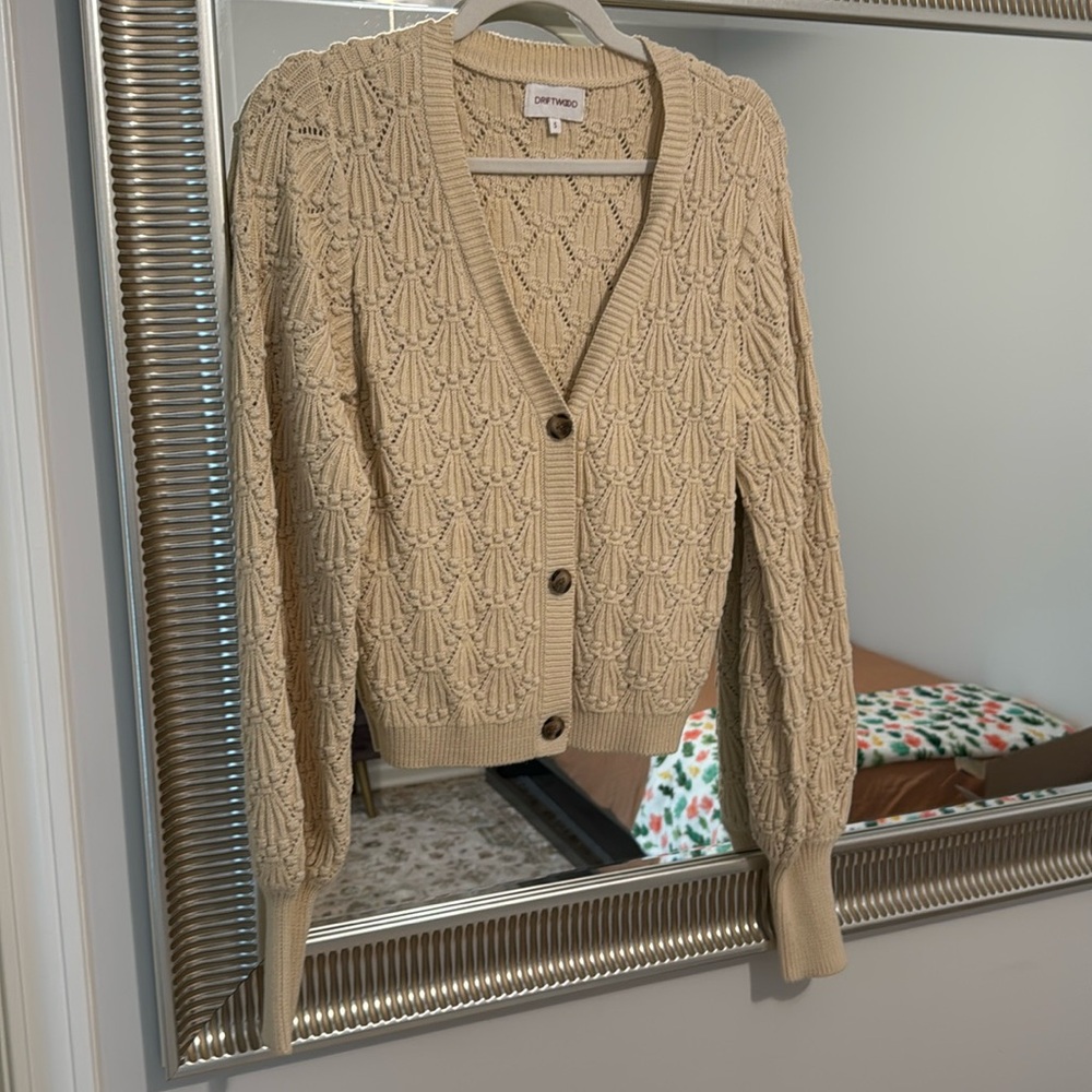 NWOT 100% COTTON Driftwood Bubble Sleeve cardigan size S